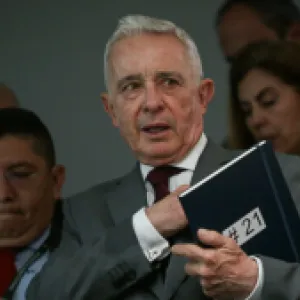 ¿Qué pasará con Uribe tras el fallo del 28 de julio? Los escenarios que se abren en el histórico proceso contra el expresidente