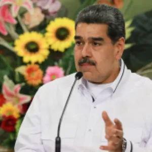 ¿‘Zona de Paz’ entre Colombia y Venezuela? Por Julio Londoño