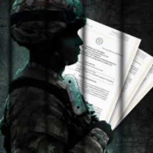 Con pollo envenenado, abogada sugirió matar a un testigo de ‘falsos positivos’, dice exmilitar: JEP pide investigar
