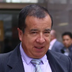 ‘Han mantenido como objetivo a Iván Cepeda para meterlo arbitrariamente en procesos penales’: Reynaldo Villalba, abogado del senador