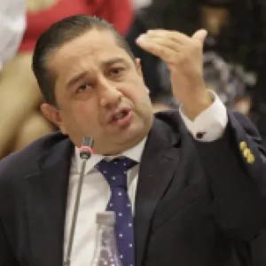 'El Gobierno debe retomar el control de algunas zonas y garantizar la seguridad en elecciones': Julio César Triana tras su atentado