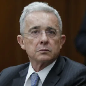 Álvaro Uribe Vélez, condenado a 12 años de prisión