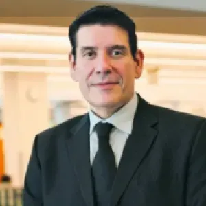 Propuesta de Asamblea Constituyente de Petro lleva al país “camino a una ‘banana republic’”, advierte el abogado Mauricio Gaona