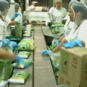 Top 10 de las empresas que hacen más inversión social y ambiental en Colombia