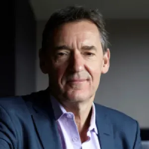Jim O’Neill, creador del BRIC, desaconseja a Colombia unirse al bloque y lanza pulla a Trump