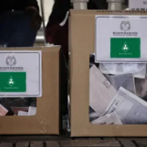 Pese a las críticas de Petro, el contrato logístico para las elecciones de 2026 se adjudicó a Thomas Greg &amp; Sons 