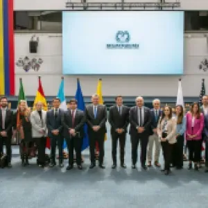 Registraduría presenta ante comunidad internacional medidas para blindar elecciones de 2025 y 2026