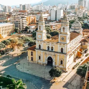 Bucaramanga recibe el conversatorio ‘Grandes por elección: decide hoy, lidera mañana’ 