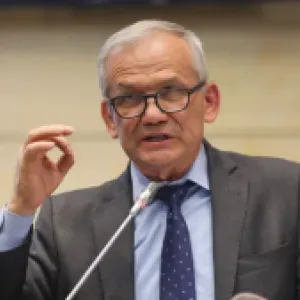 Carlos Ramón González obtuvo residencia en Nicaragua tras orden de captura en su contra por caso UNGRD