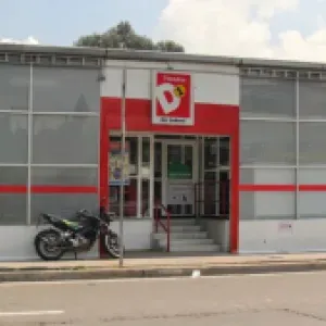 ELN declara objetivo militar a supermercados D1 en Chocó y Risaralda por no pagar extorsiones
