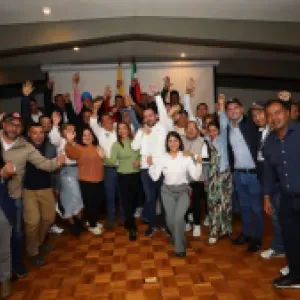 ¿Fin del paro? A pesar de que el Gobierno llegó a un acuerdo con los mineros, sigue bloqueo en la vía de Ventaquemada, Boyacá