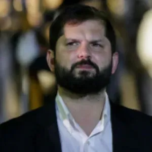 Gabriel Boric publica resultados de test antidrogas en medio de presiones del Congreso chileno