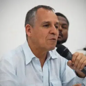 ‘Ya nos sentamos a hablar en Catar con el Clan del Golfo’: Álvaro Jiménez