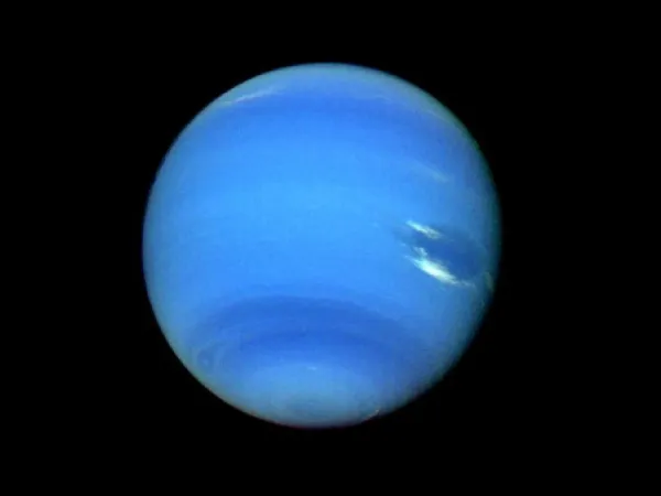 Telescopio James Webb captó por primera vez auroras de Neptuno