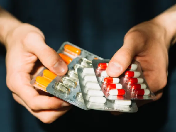 'Hace que las infecciones sean prácticamente incurables': científicos advierten sobre gen que hace a las bacterias resistentes a antibióticos esenciales