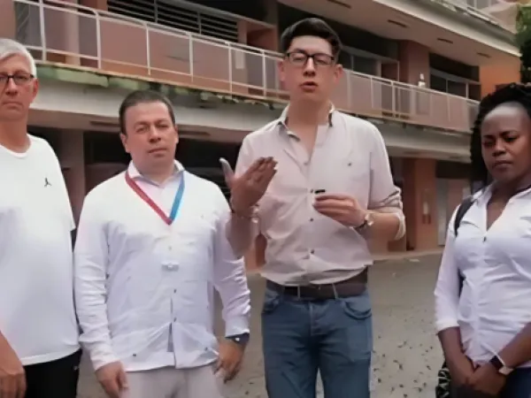 Mineducación quejándose
