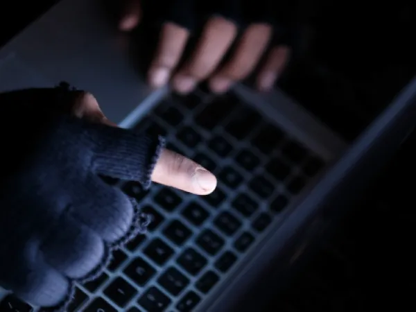 Controlar las emociones: factor clave para evitar fraudes